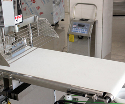 九江AORODO牌移动臭氧发生器